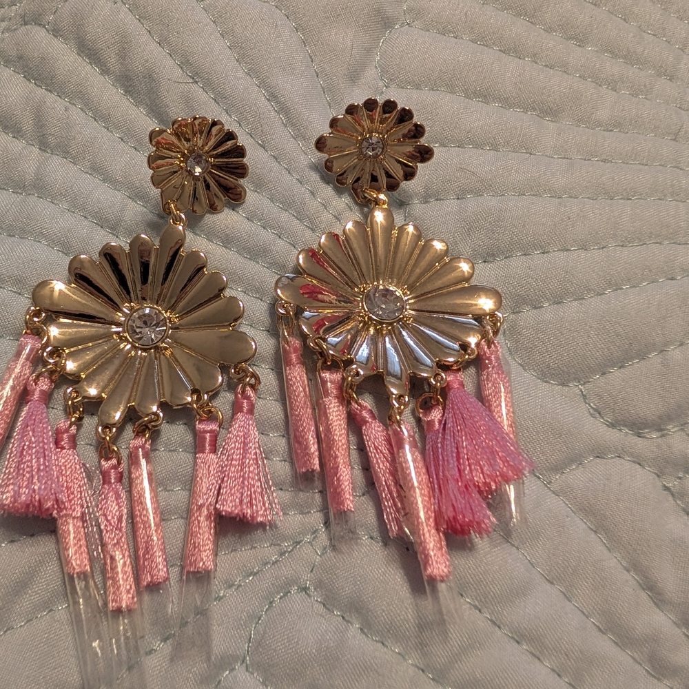Lilly Pulitzer Gold and Pink Sunburst Tassel Earrings